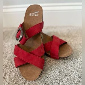 Dansko Susie Women's Red Sandals Size 39